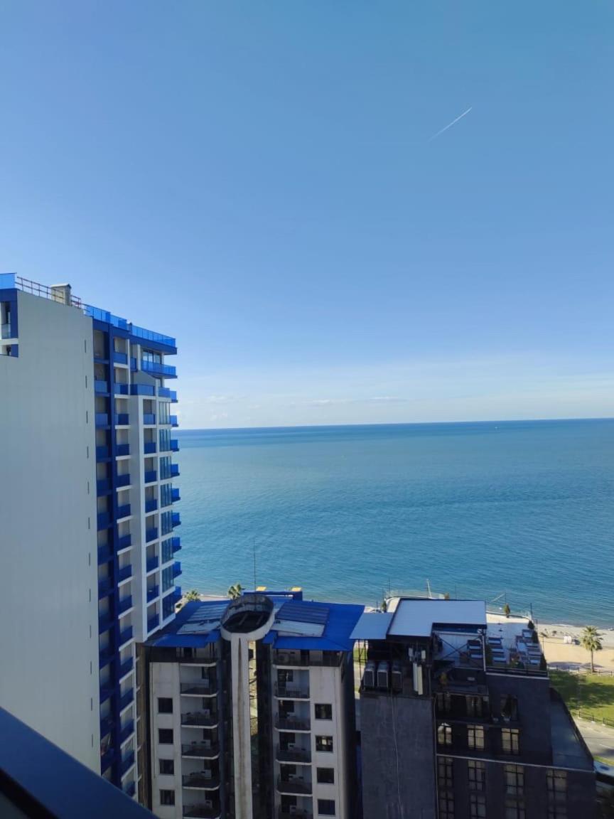 Bi Residence Sea View Luxury Батуми Экстерьер фото